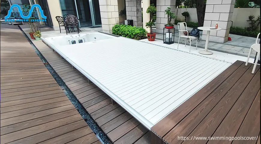 retractable pool cover