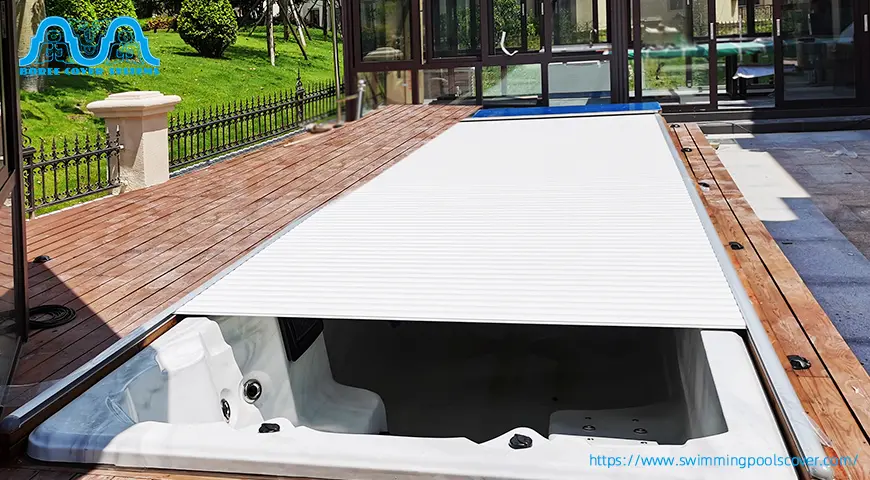 retractable pool cover